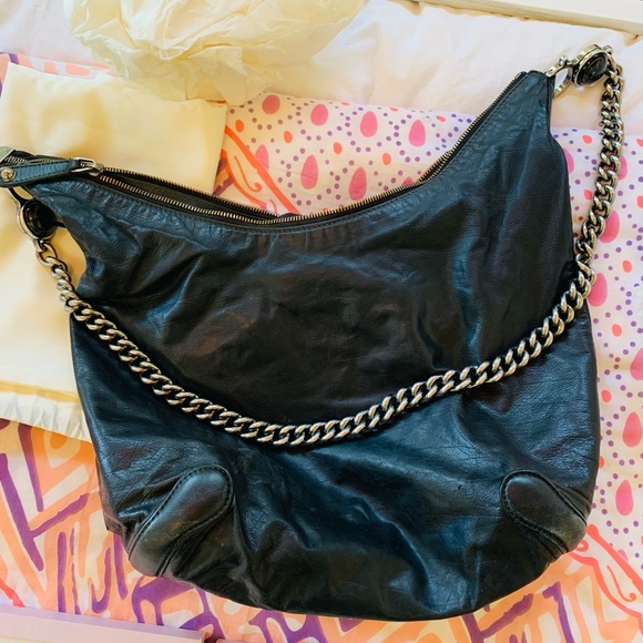 Gucci Black Leather Galaxy Chain Hobo Bag Authentic - Picture 9 of 13